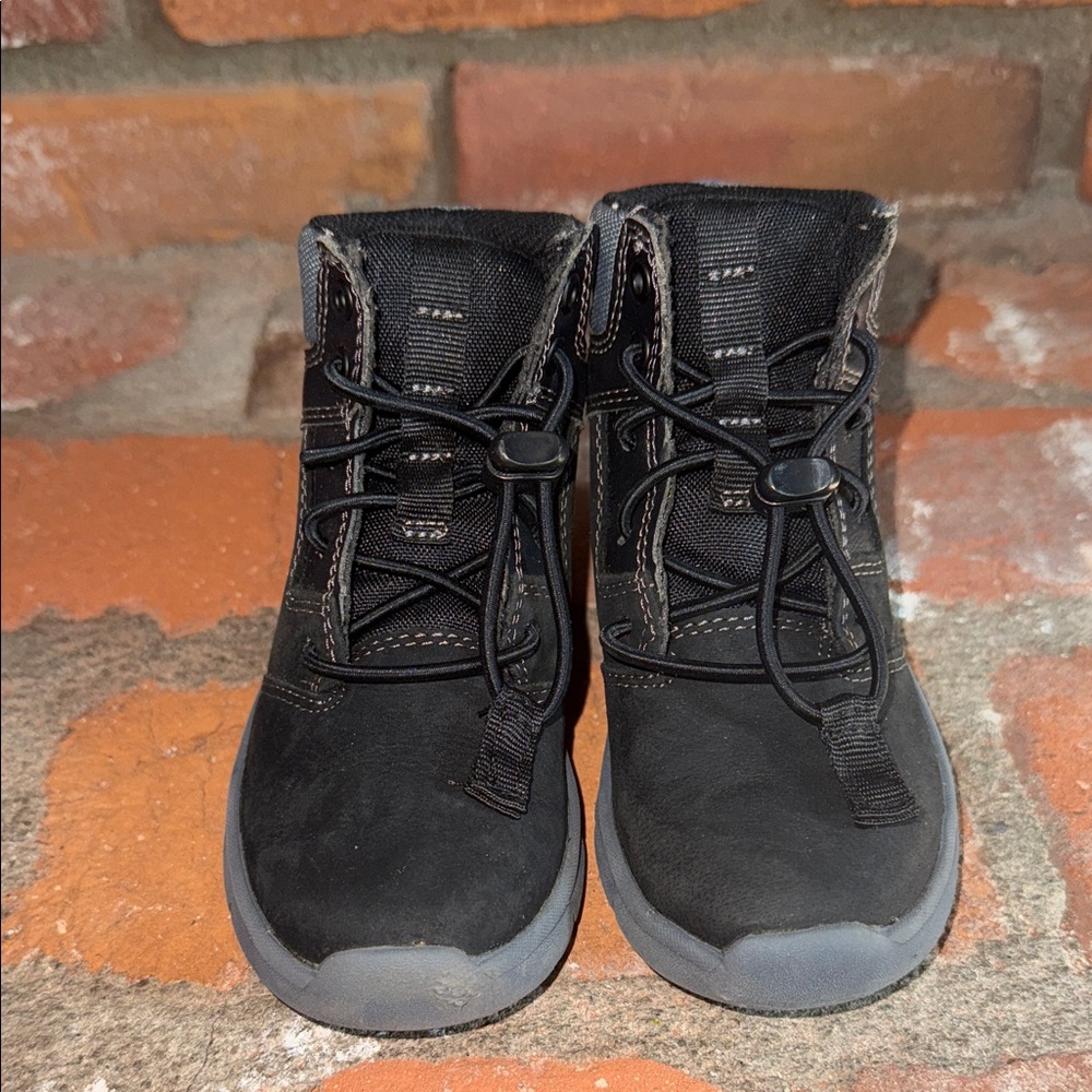 Timberland Hoverlite Black and Gray Lace-Up Boots
